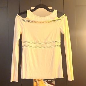 Bailey 44 Size M Color Off White